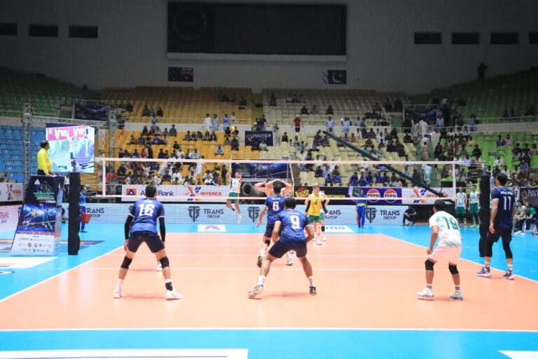 VALLY BAL.jpguuu