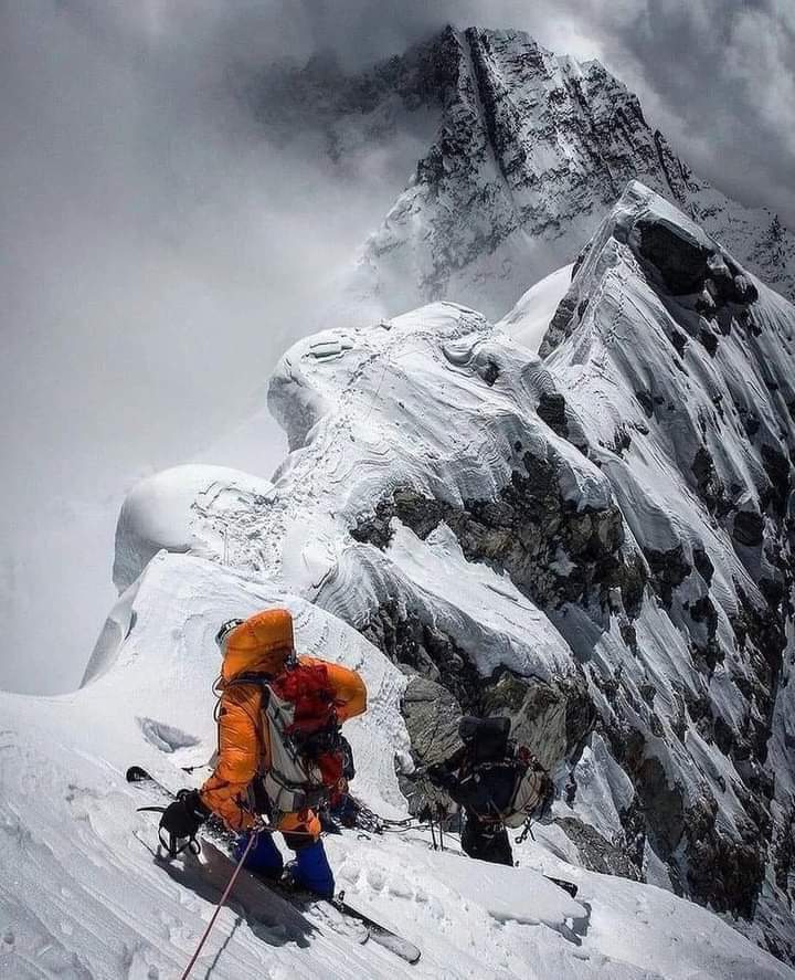 mount everst