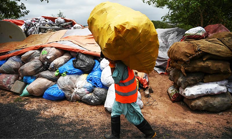 PAKISTAN-ENVIRONMENT-PLASTIC