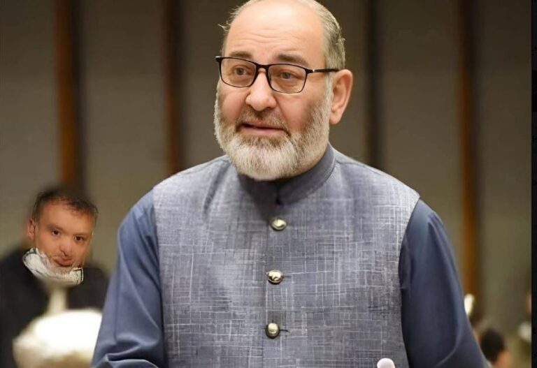 mushtaq khan