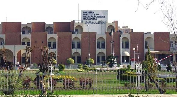 حکومت نے اسپتالوں کے فنڈز کت کر لیے